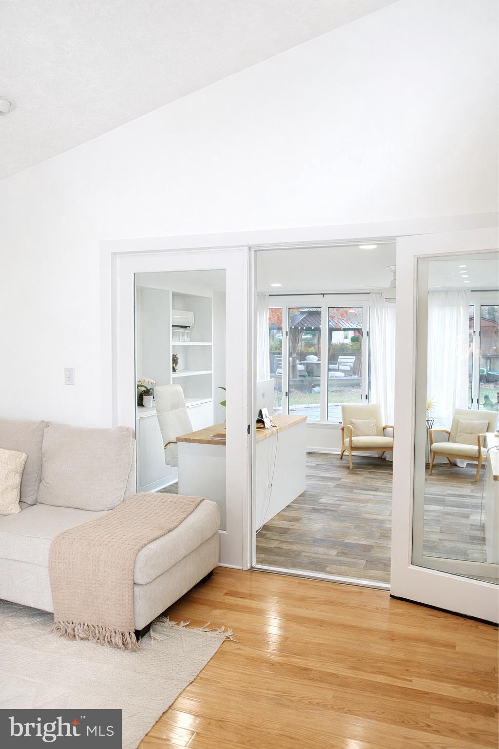 CLOVER HILL - Residential