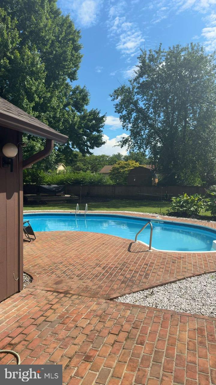 CLOVER HILL - Residential