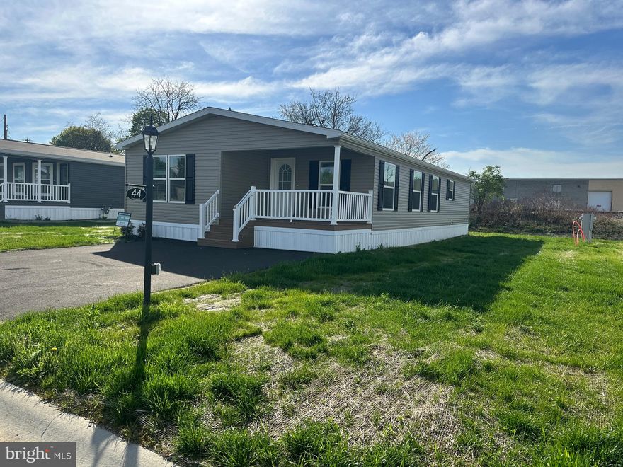 New construction, never-before-lived in, 1-floor appx. 1,300 sq. ft. 2 bed/2 bath with home office/den manufactured home. Set amongst other all-new homes at Shadowstone Village, centrally-located one block from Main Street in Palmyra, PA.   Shadowstone Village is a master-planned 55+ community with the warmth of a friendly neighborhood and close proximity to Hershey, Harrisburg, Lancaster and Reading without any of the big-city hustle or hassles.  Walkable to salons/barbers, pizza shops and restaurants on Main Street, this home features open living spaces with a feature-packed kitchen, stainless steel appliances and both a front and rear covered sitting porch with low-maintenance composite decking and vinyl railings.  All (underground) public utilities, natural gas heat, high-speed connectivity and a friendly, welcoming community convenient to the region's amenities make this home one to not miss.