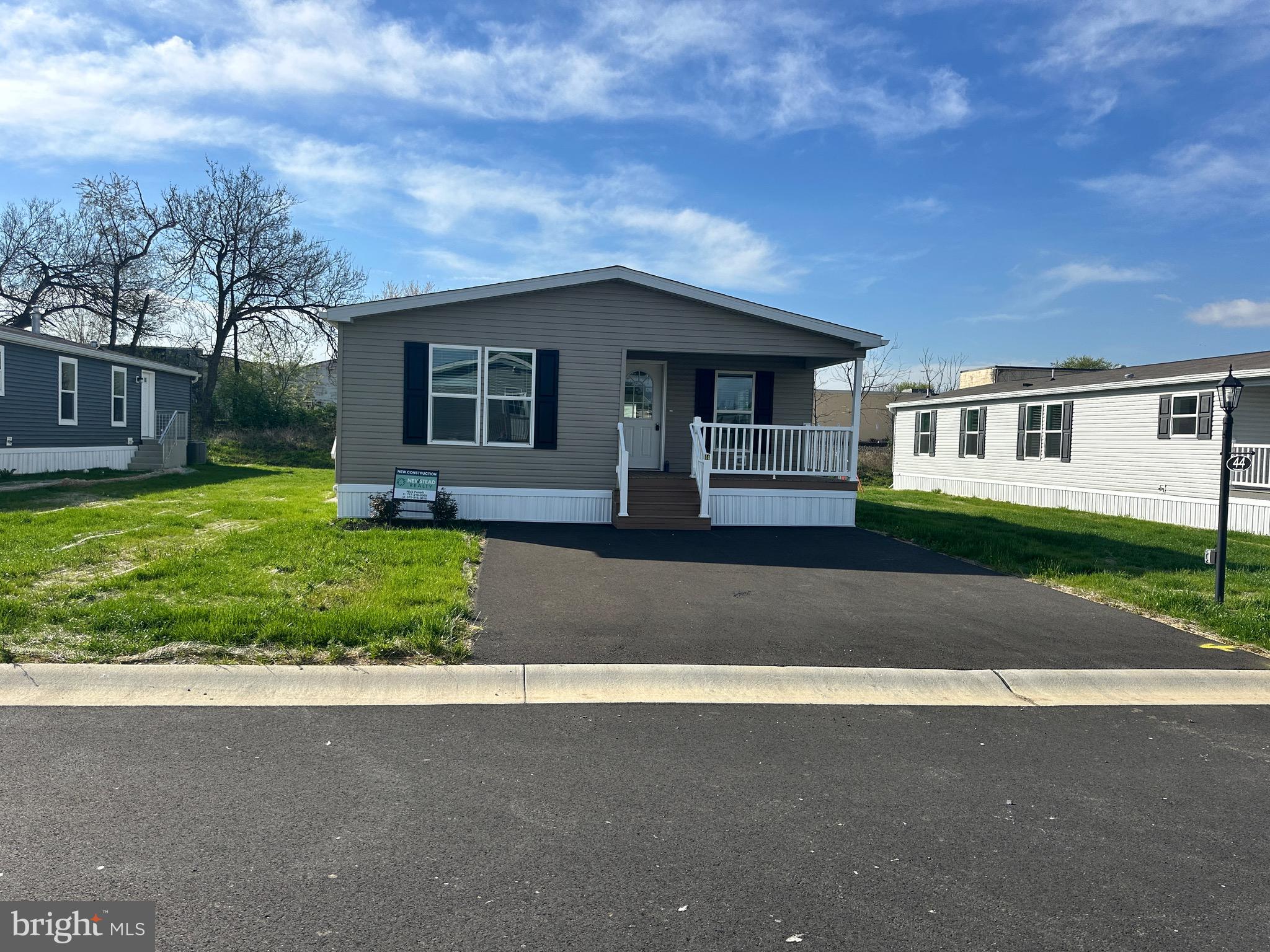 SHADOWSTONE VILLAGE - Residential