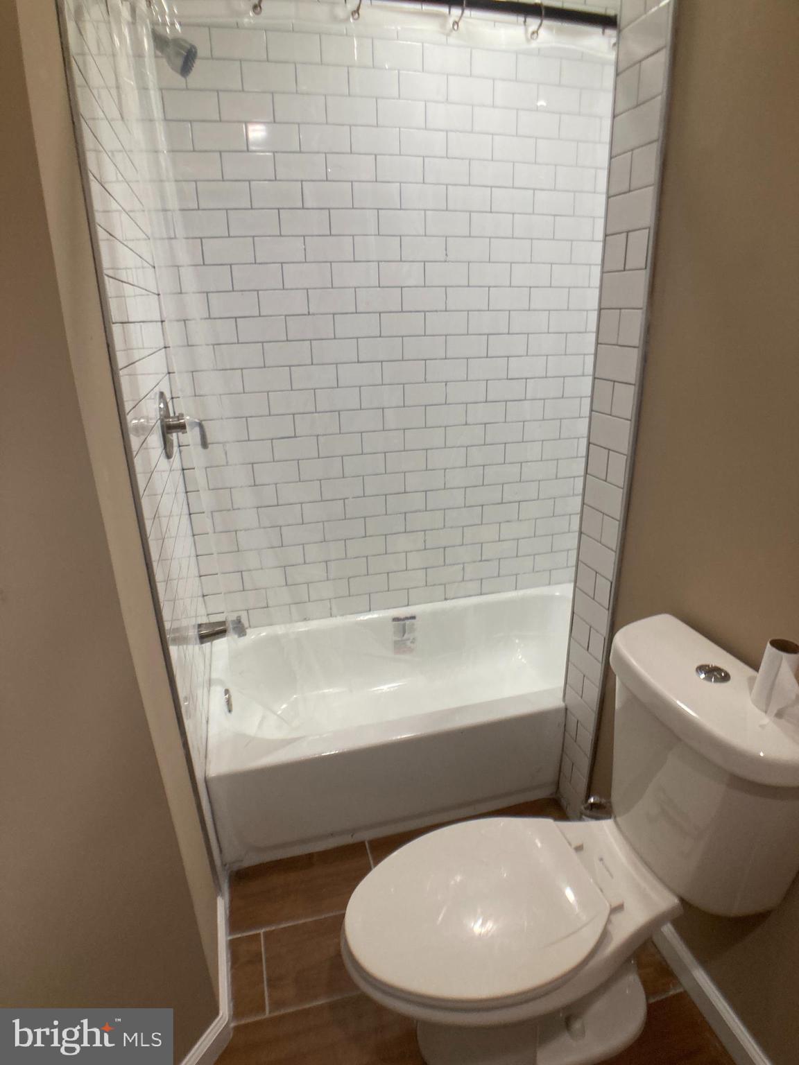 PORT RICHMOND - Residential