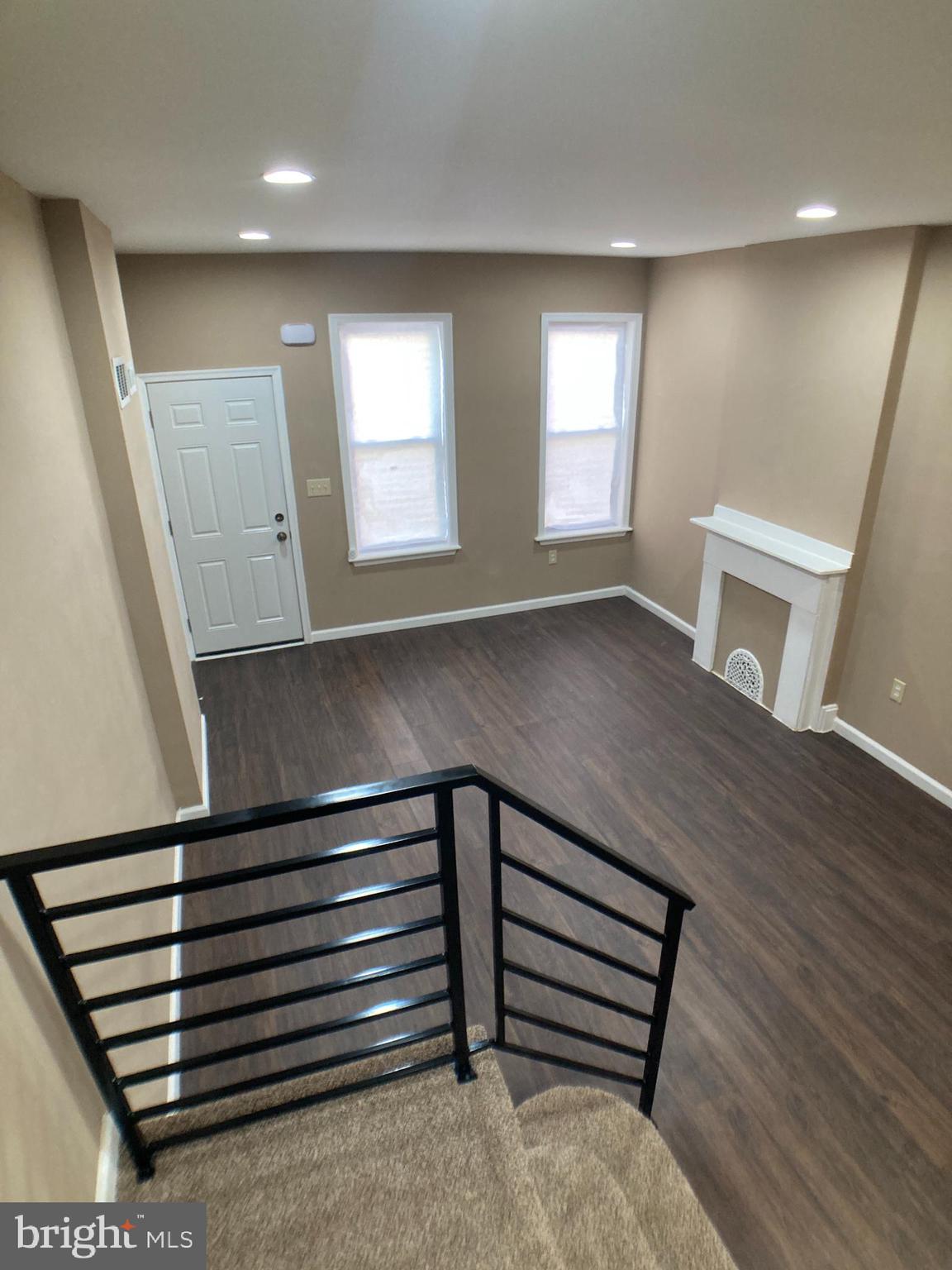 PORT RICHMOND - Residential