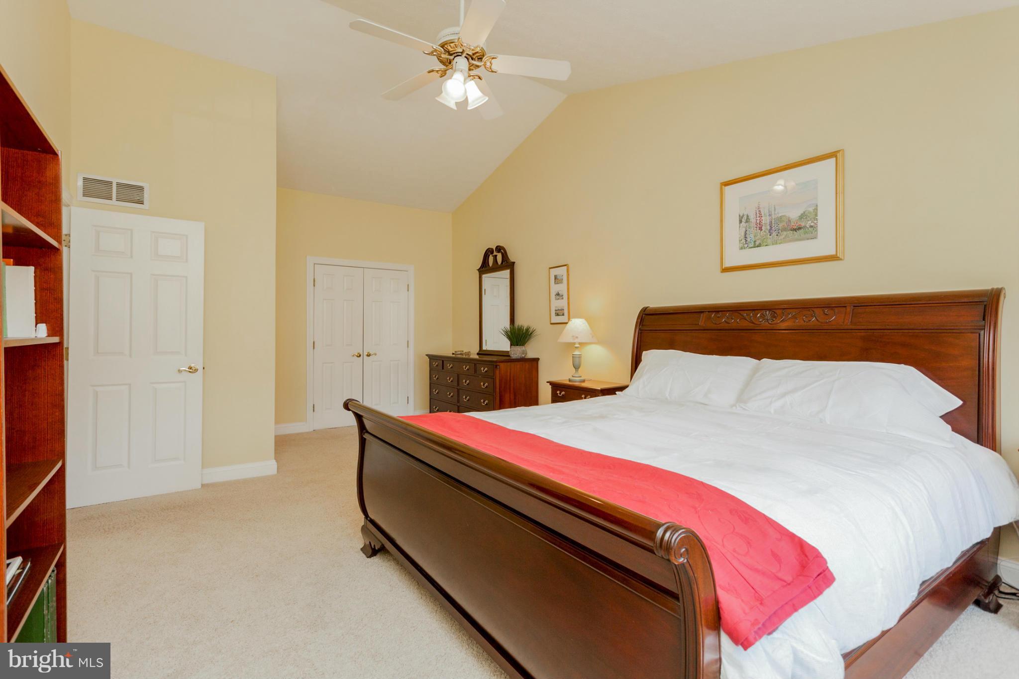 DURHAM MANOR - Residential