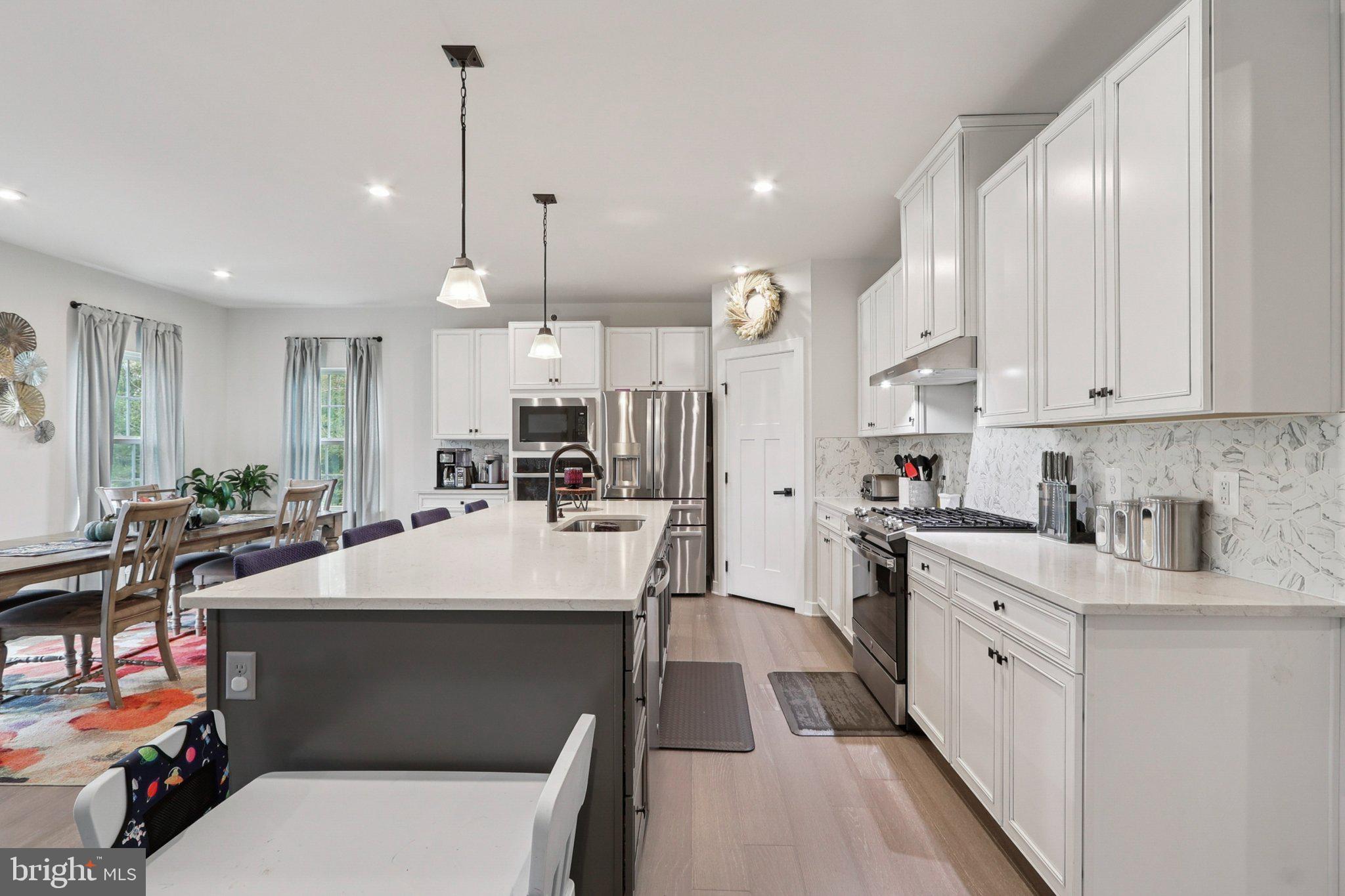 GRANVILLE ESTATES - Residential