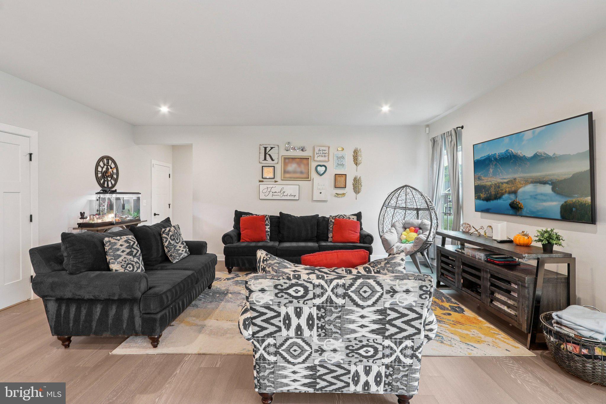 GRANVILLE ESTATES - Residential