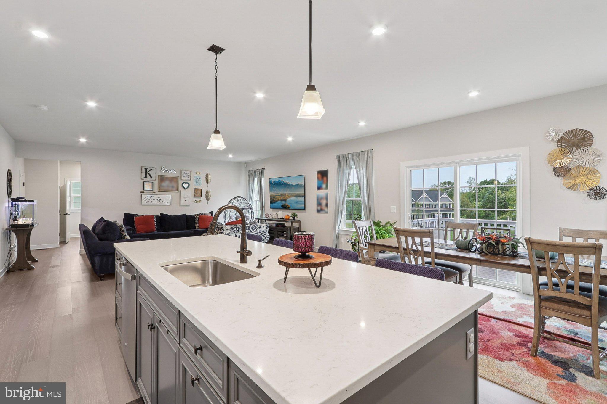 GRANVILLE ESTATES - Residential