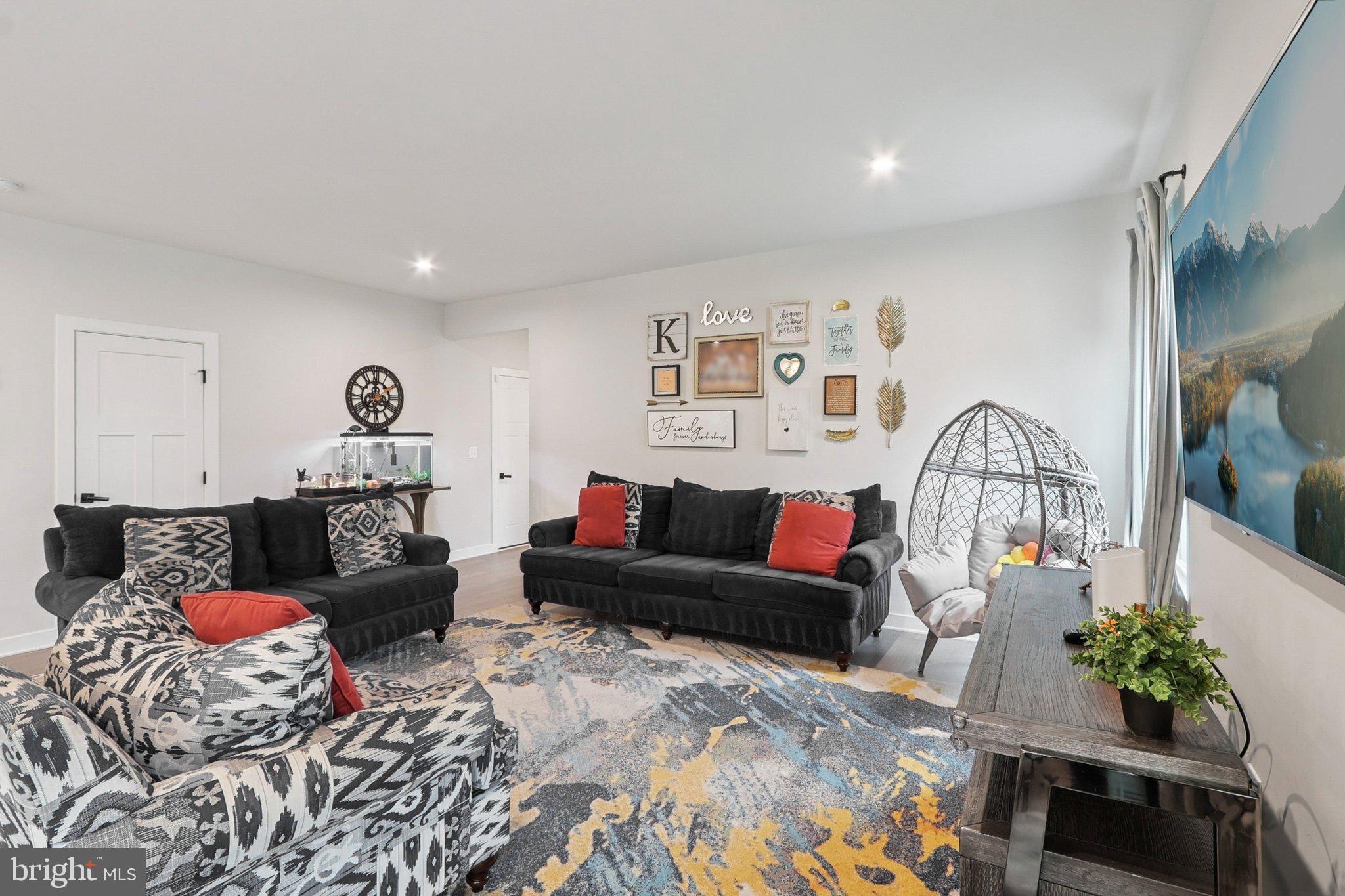 GRANVILLE ESTATES - Residential