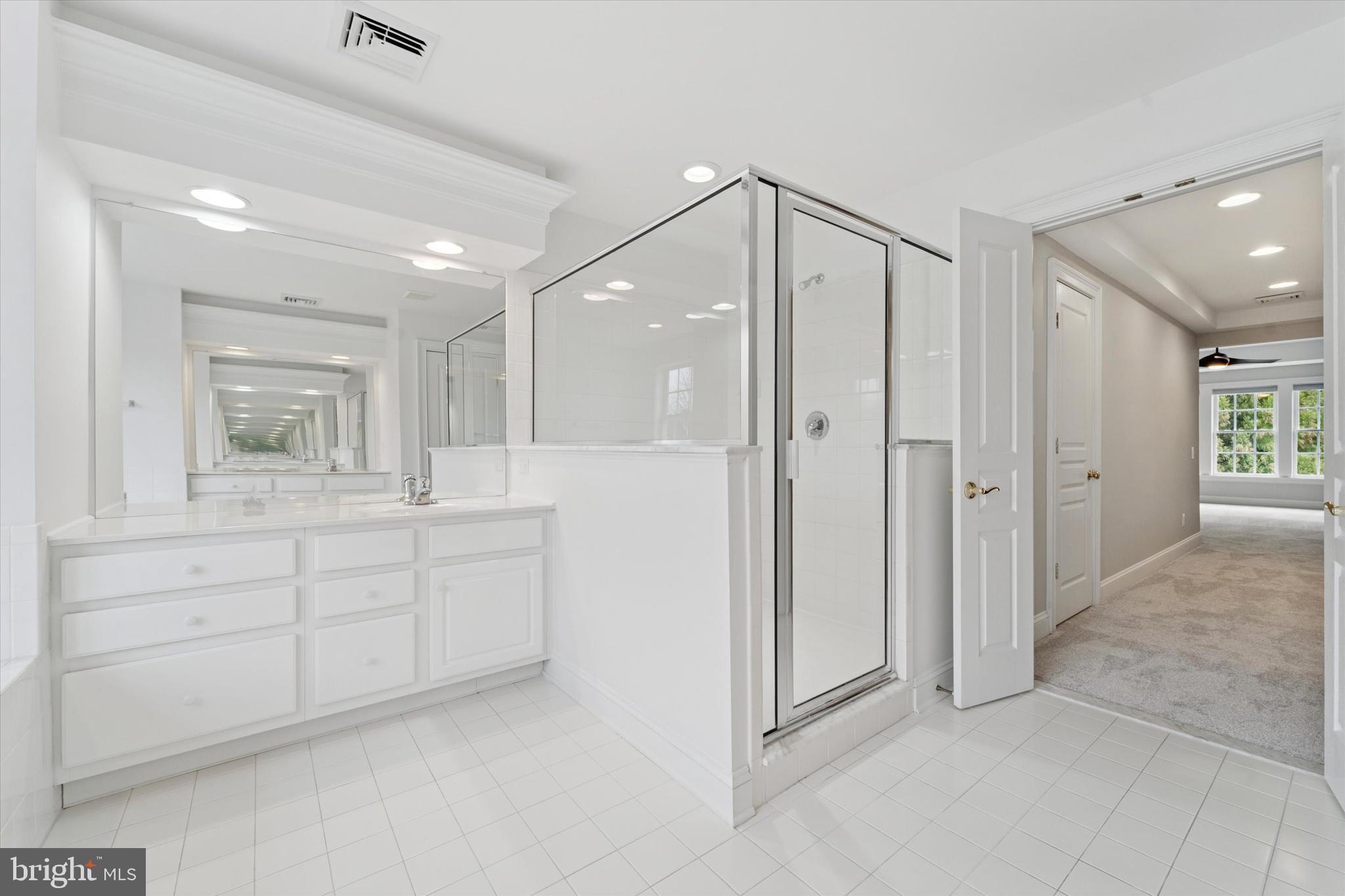 MERCERS MILL - Residential