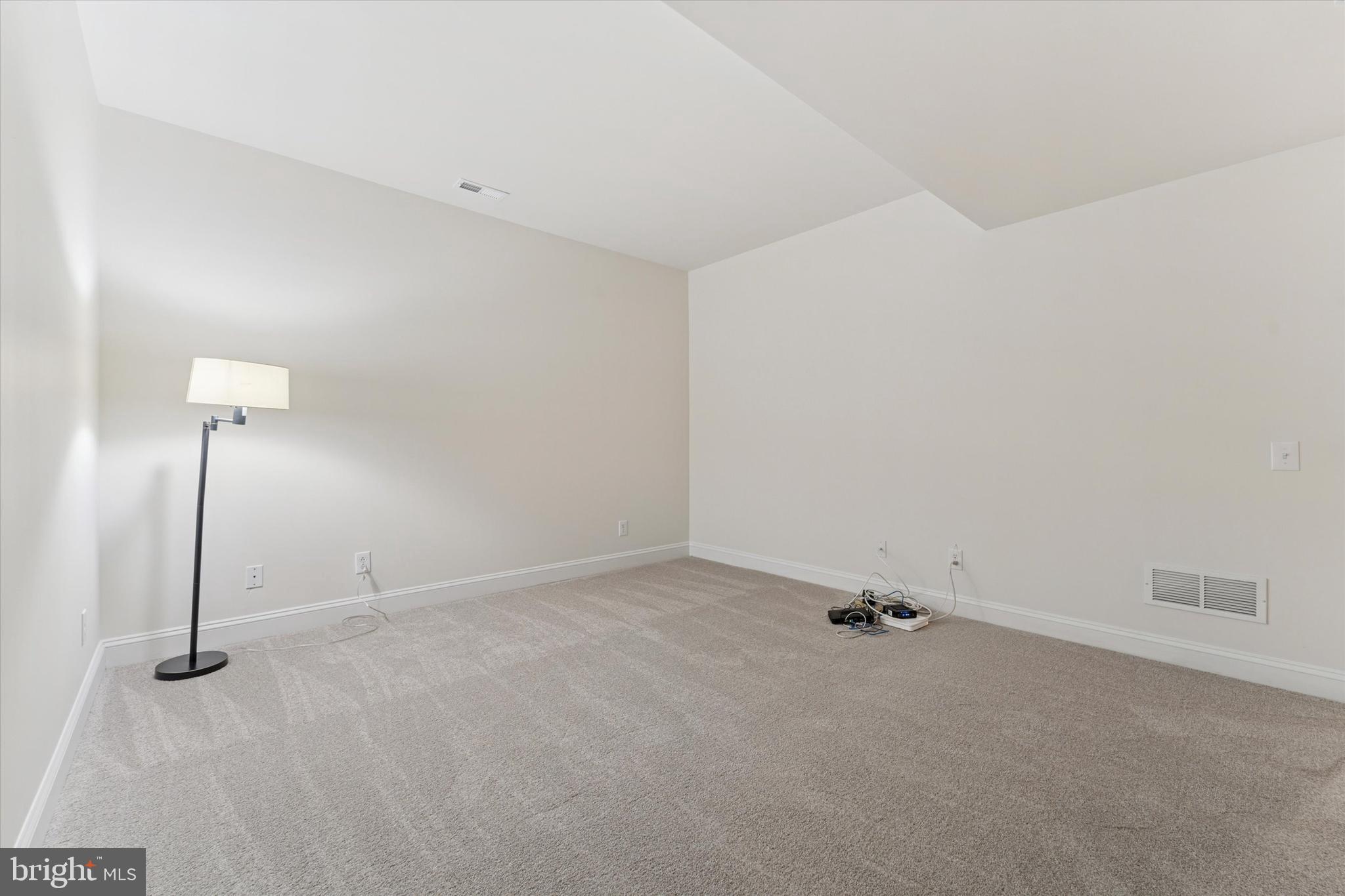 MERCERS MILL - Residential