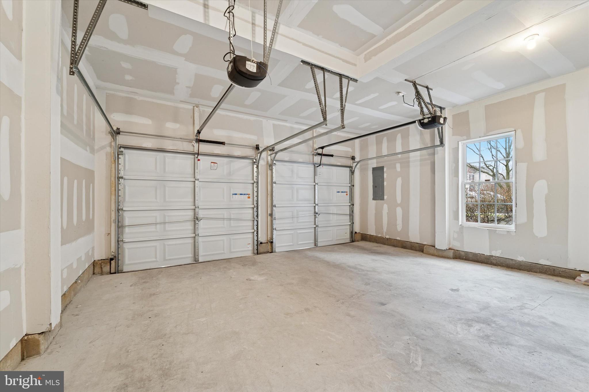 MERCERS MILL - Residential