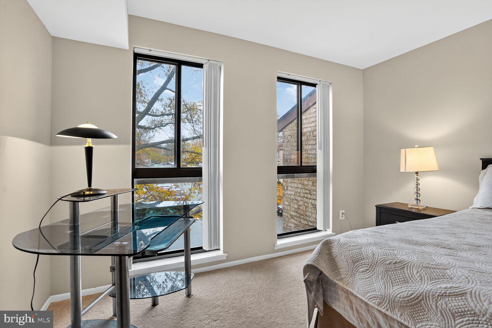 SOUTHGATE - Residential Lease