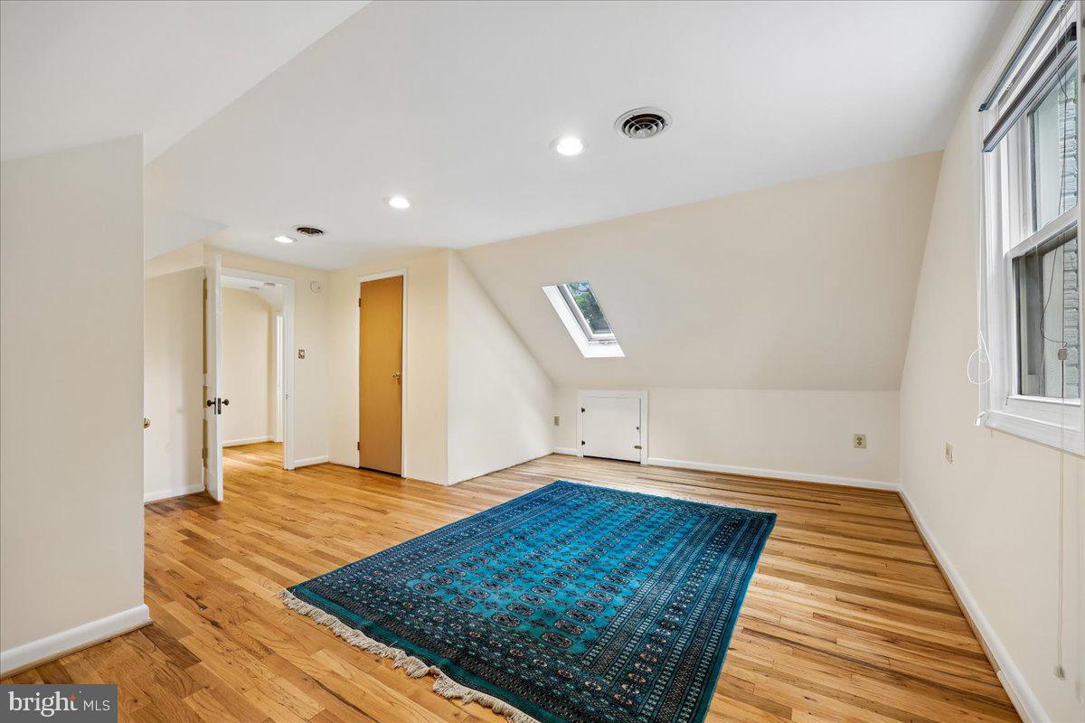 TAKOMA PARK - Residential
