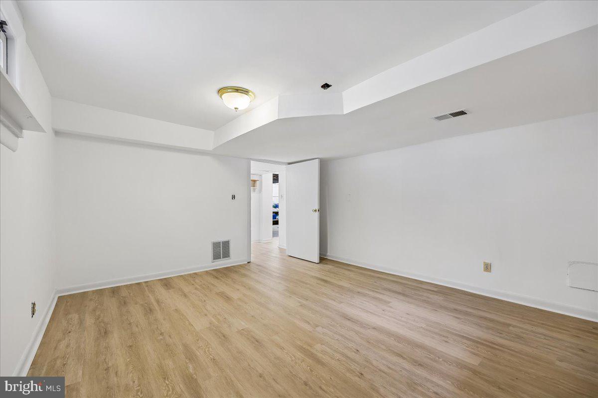 TAKOMA PARK - Residential