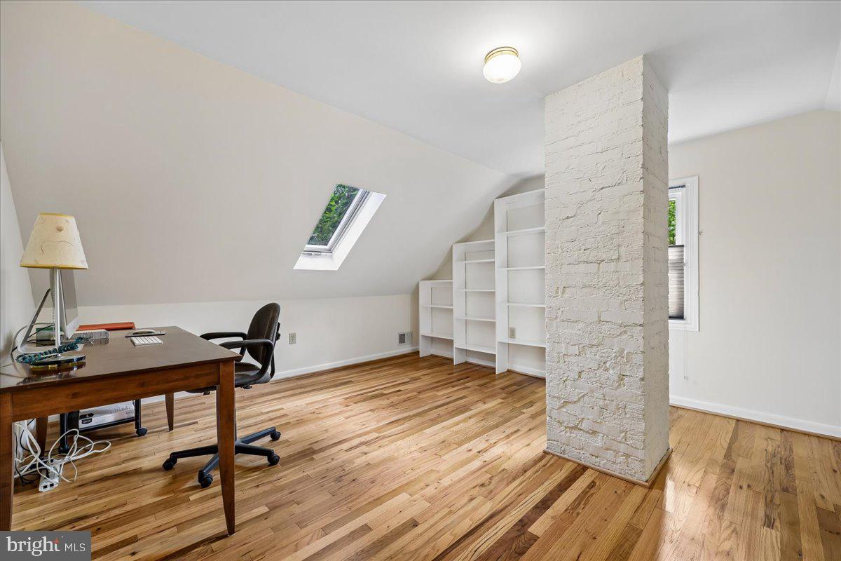 TAKOMA PARK - Residential