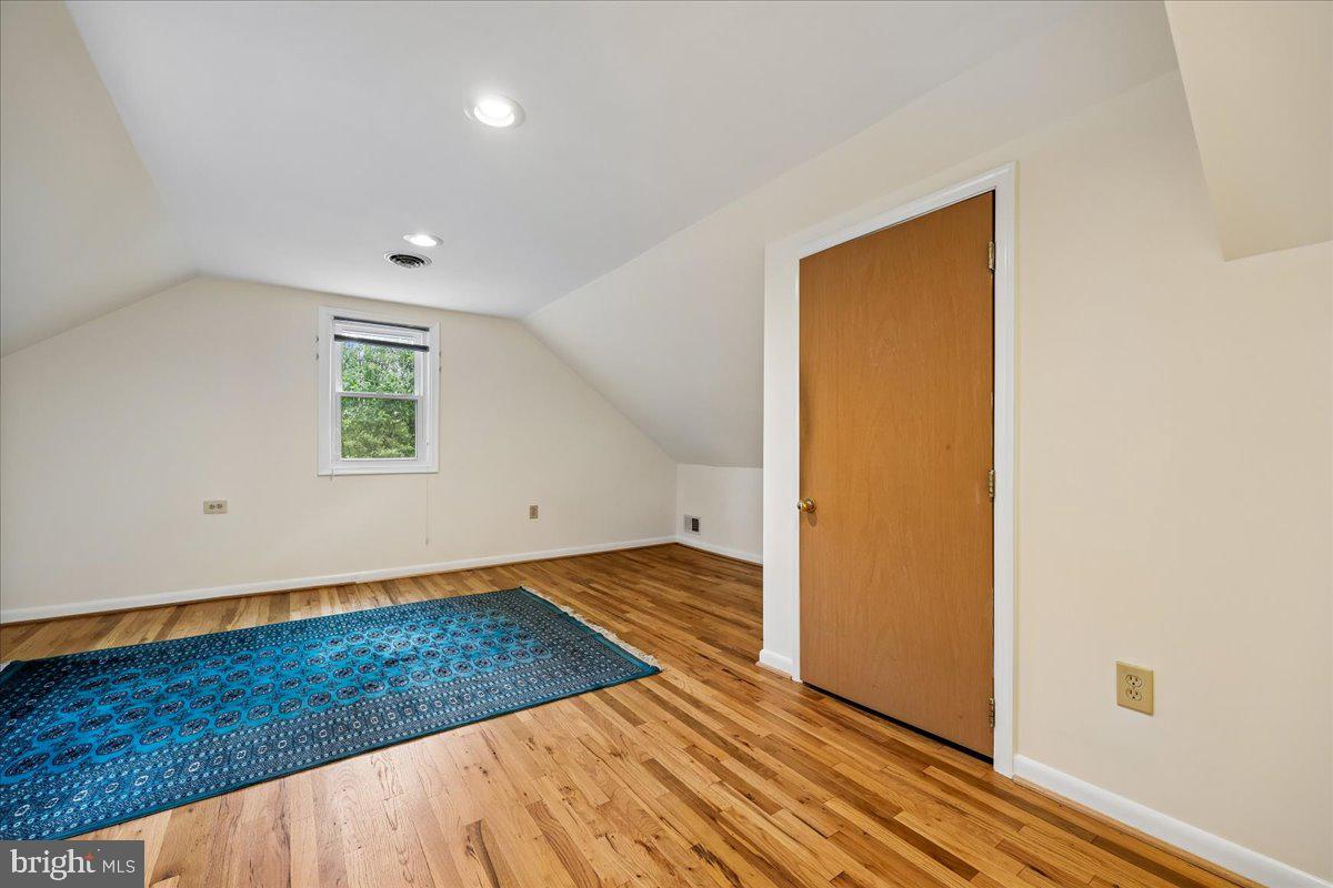TAKOMA PARK - Residential