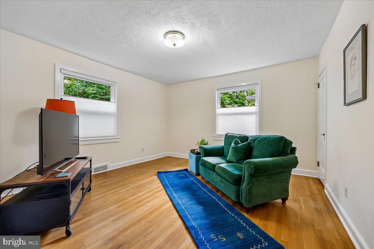 TAKOMA PARK - Residential