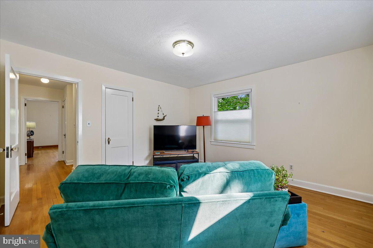 TAKOMA PARK - Residential