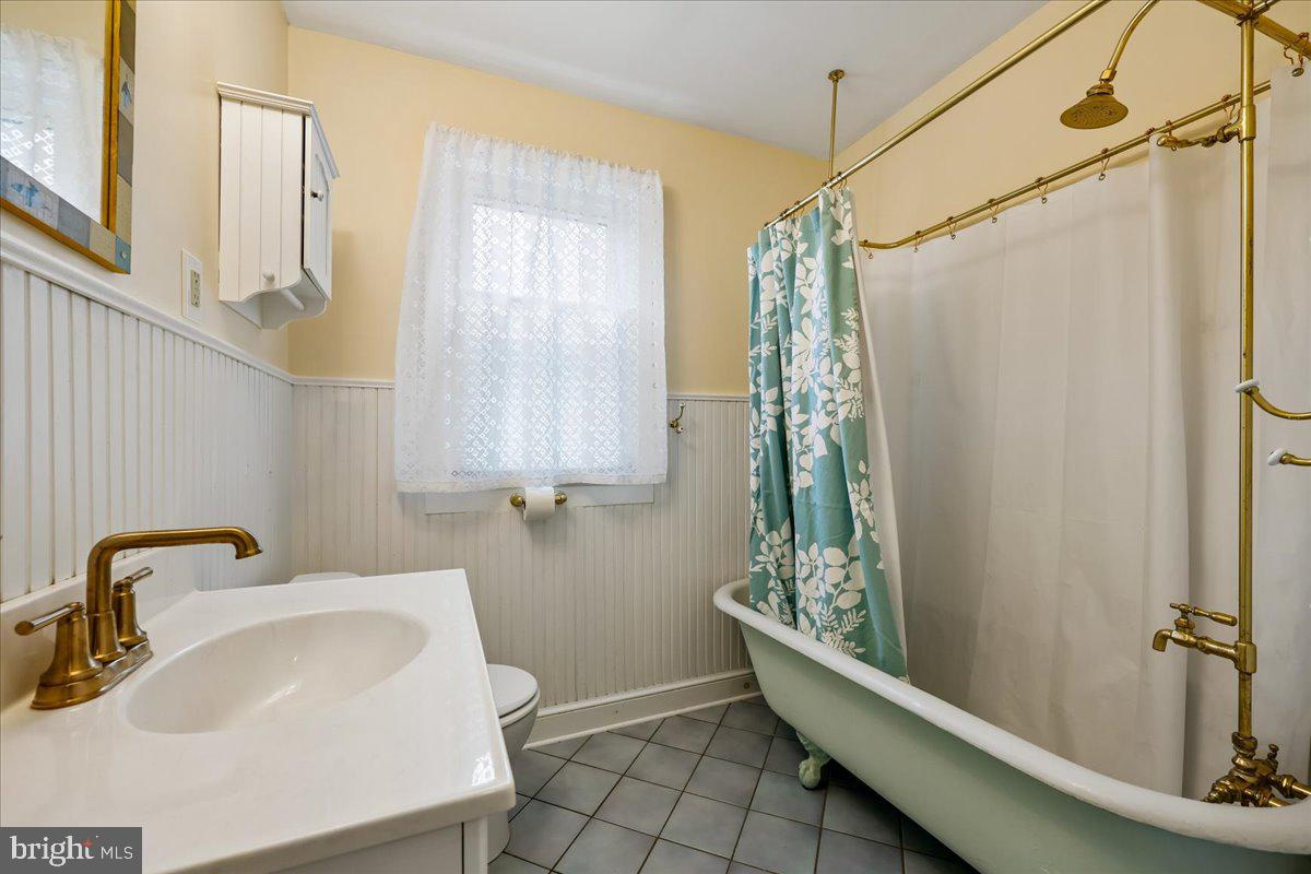 TAKOMA PARK - Residential