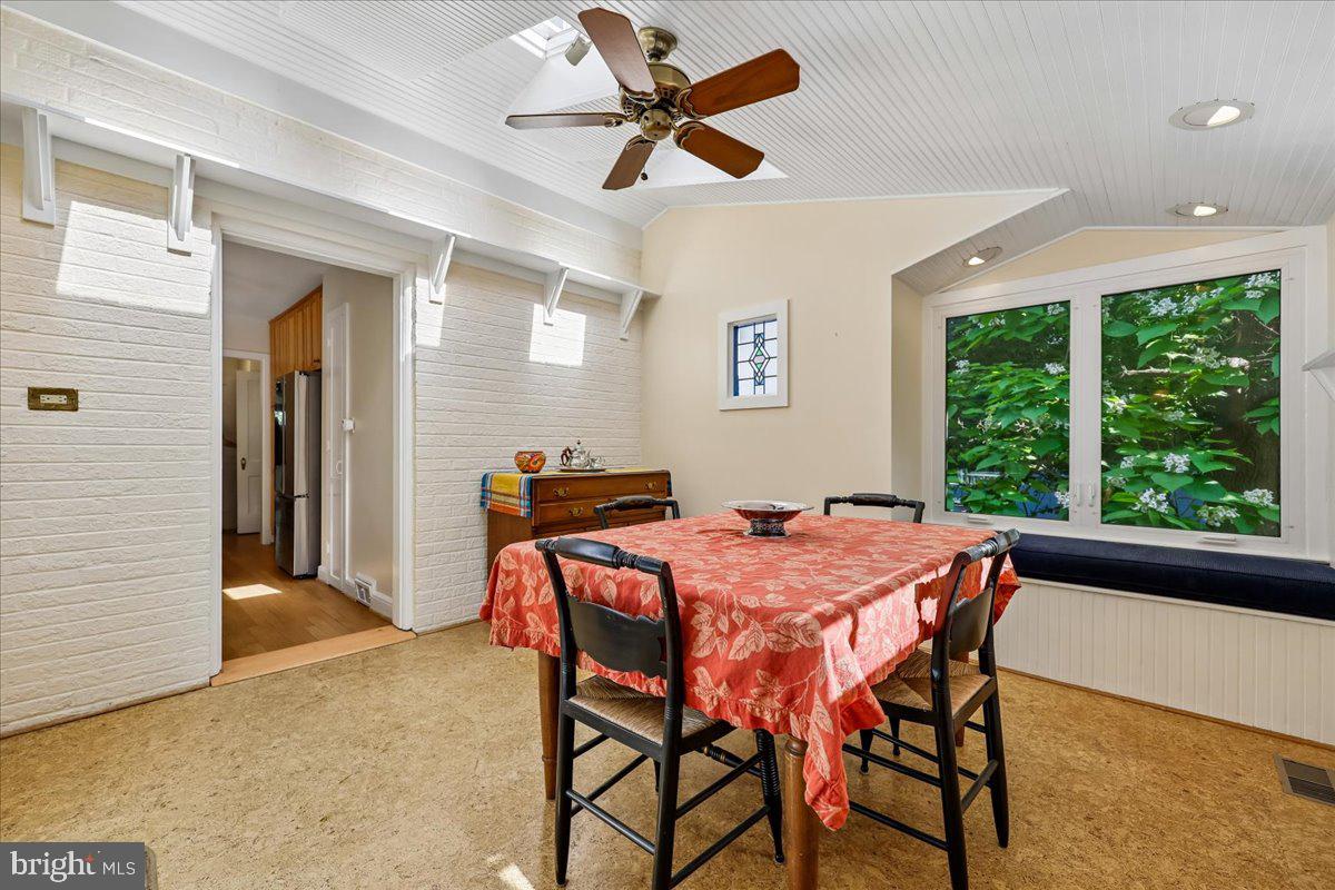 TAKOMA PARK - Residential
