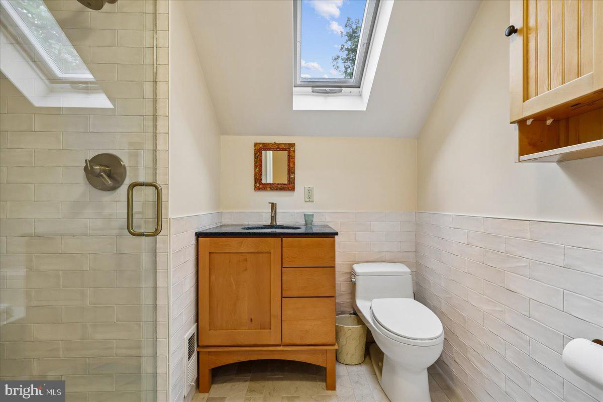 TAKOMA PARK - Residential