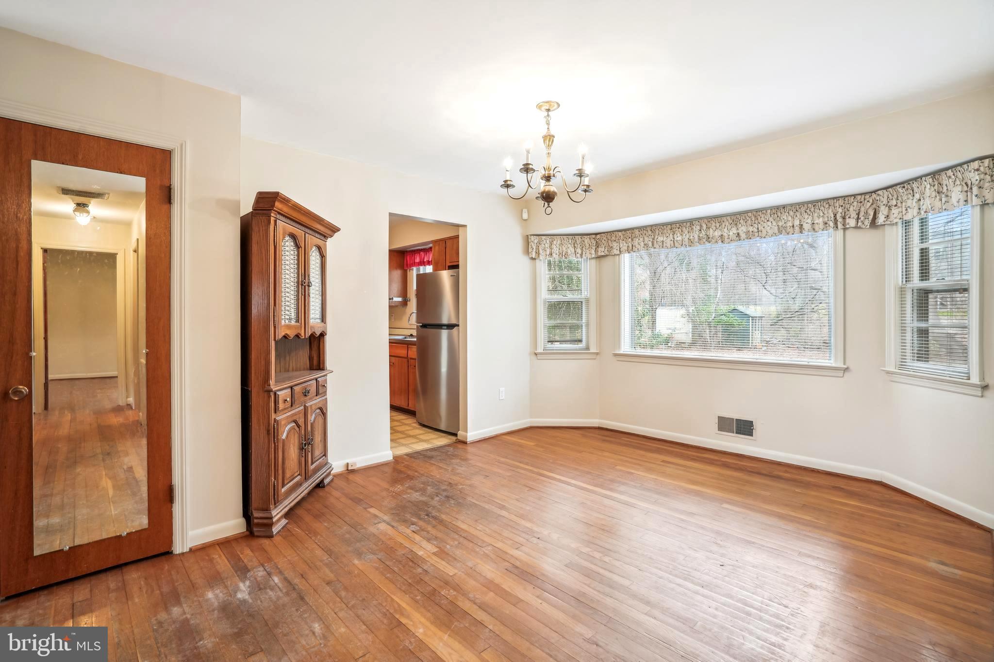 WEST LAUREL ACRES - Residential