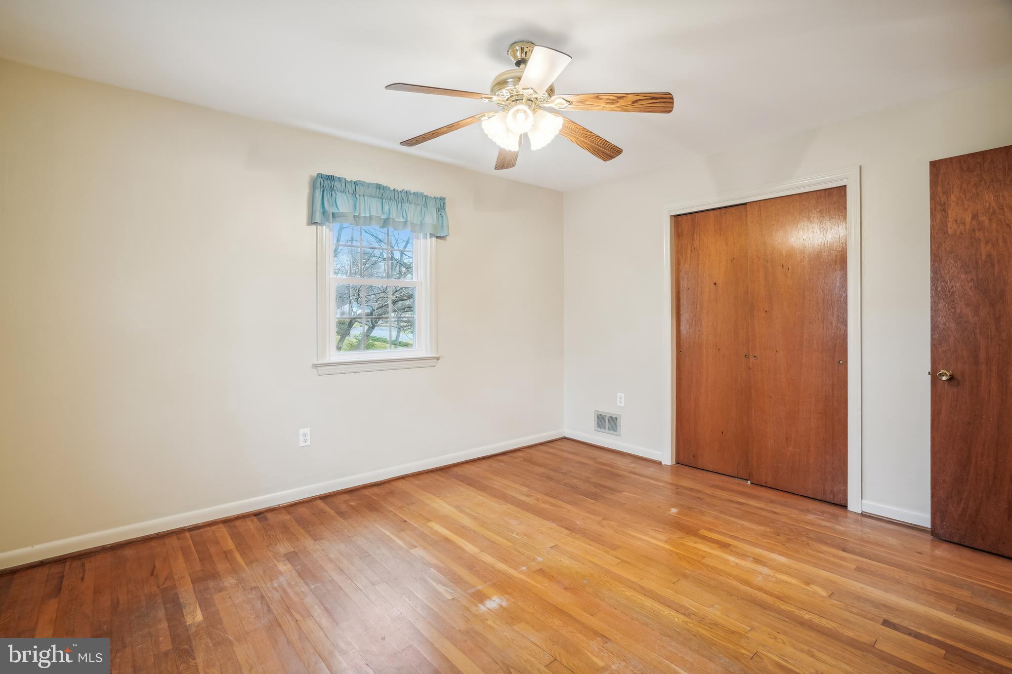 WEST LAUREL ACRES - Residential