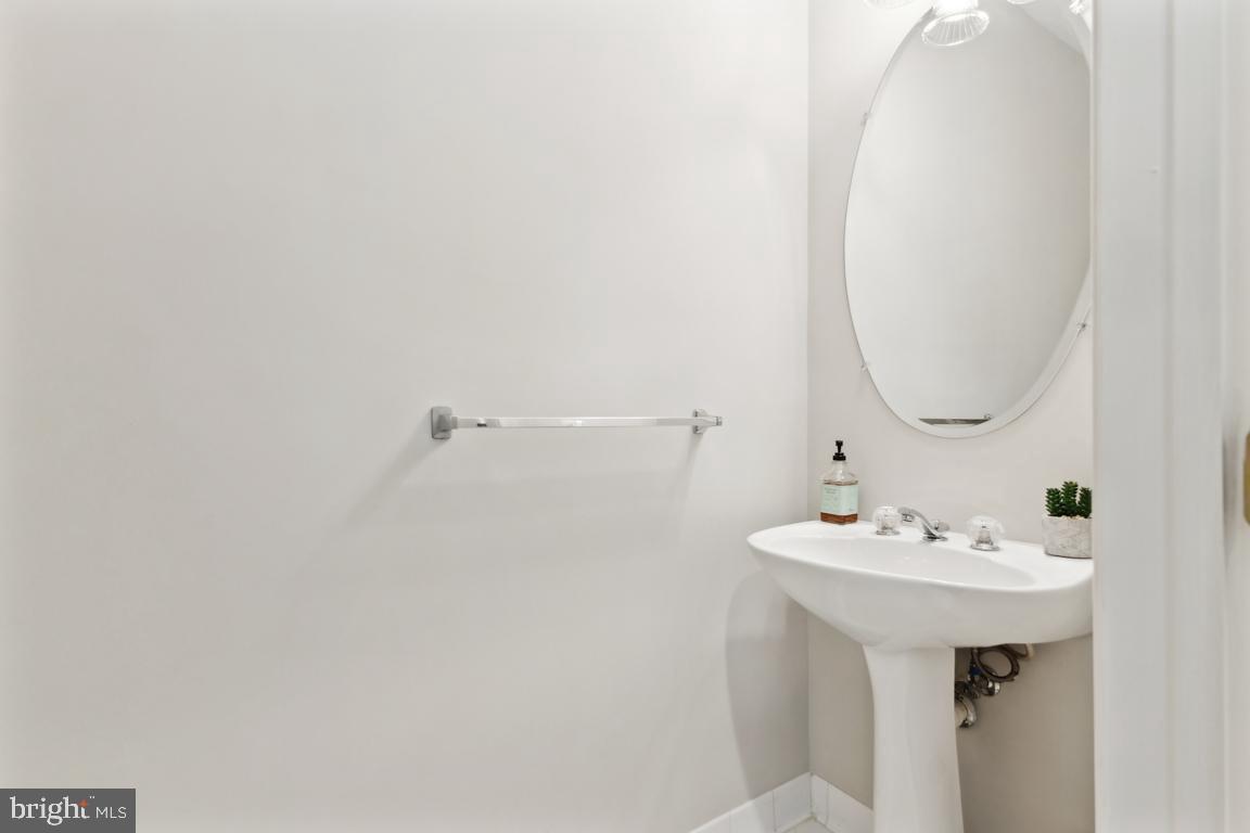 DOMINION VALLEY - Residential