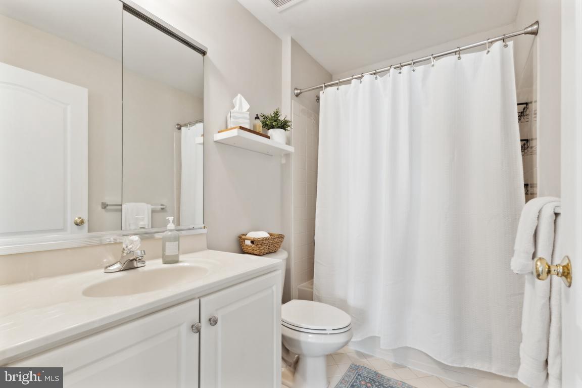 DOMINION VALLEY - Residential