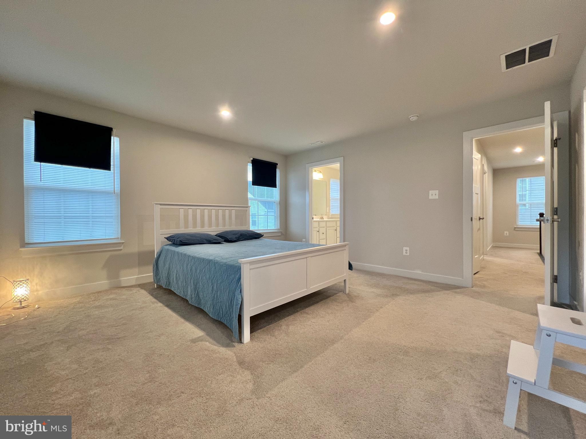 POTOMAC STATION - Residential