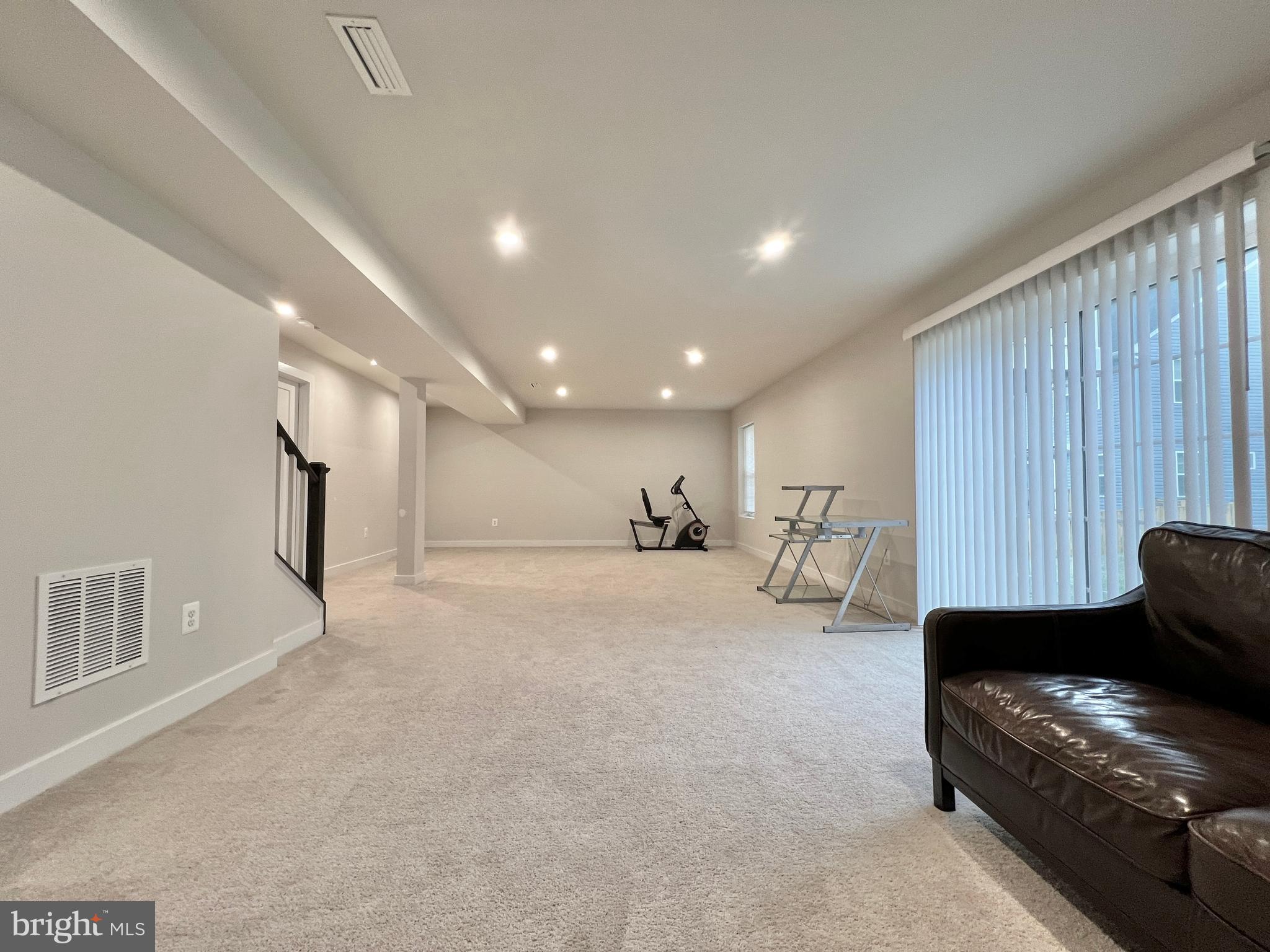 POTOMAC STATION - Residential