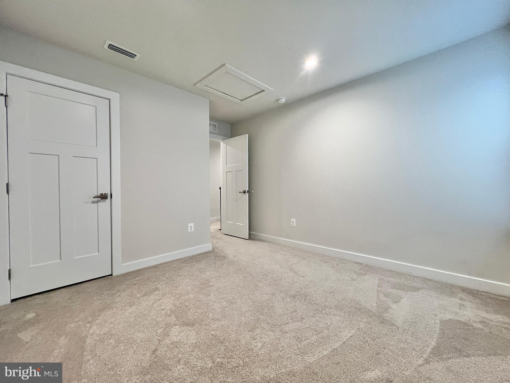 POTOMAC STATION - Residential