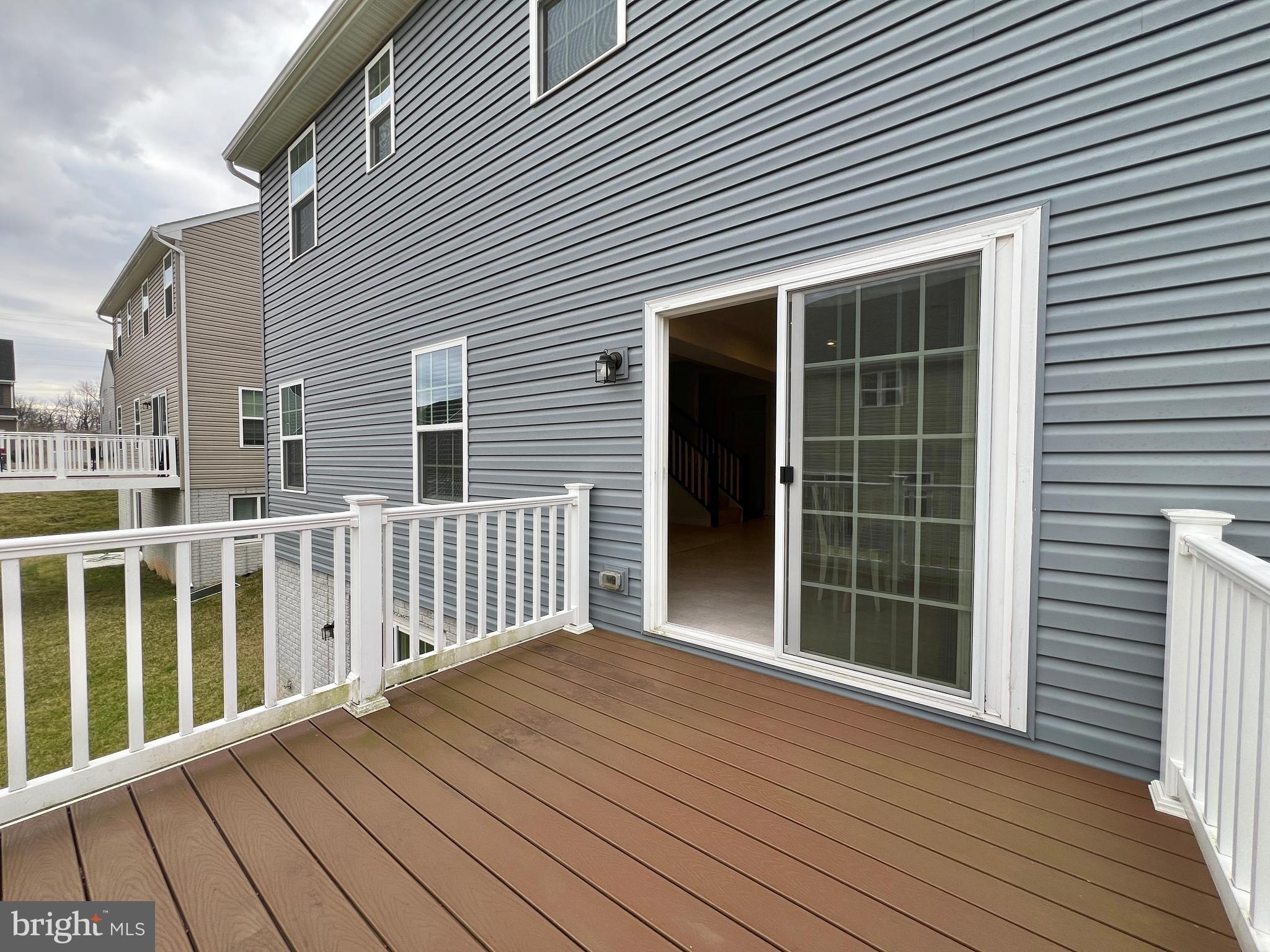 POTOMAC STATION - Residential