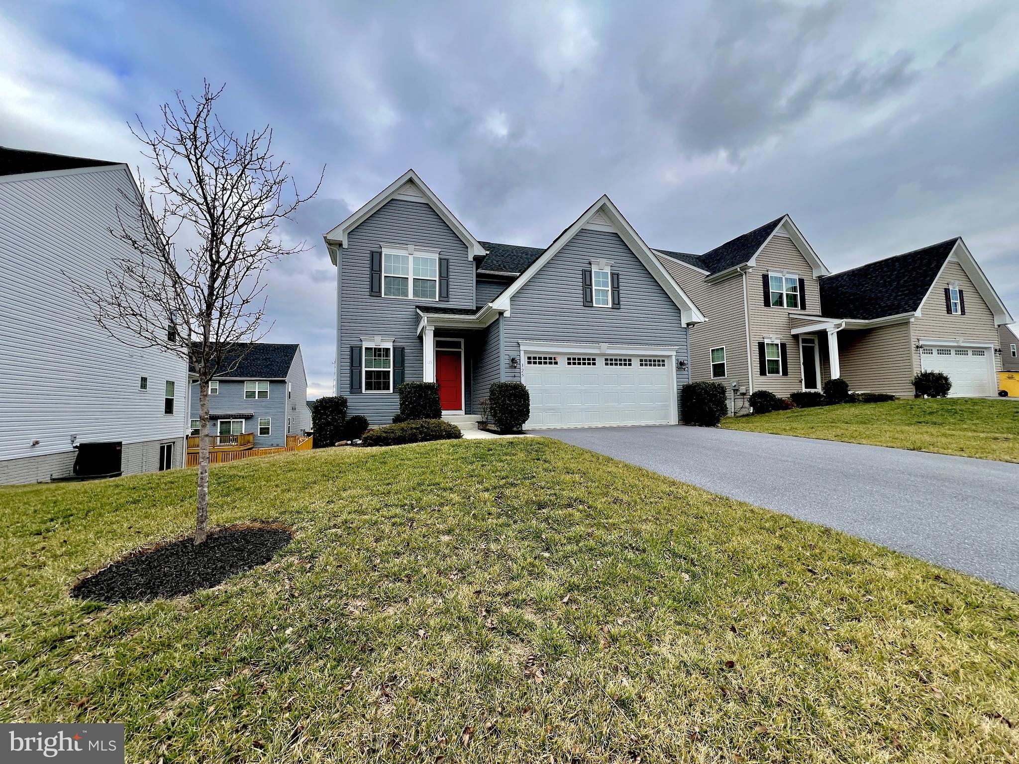 POTOMAC STATION - Residential