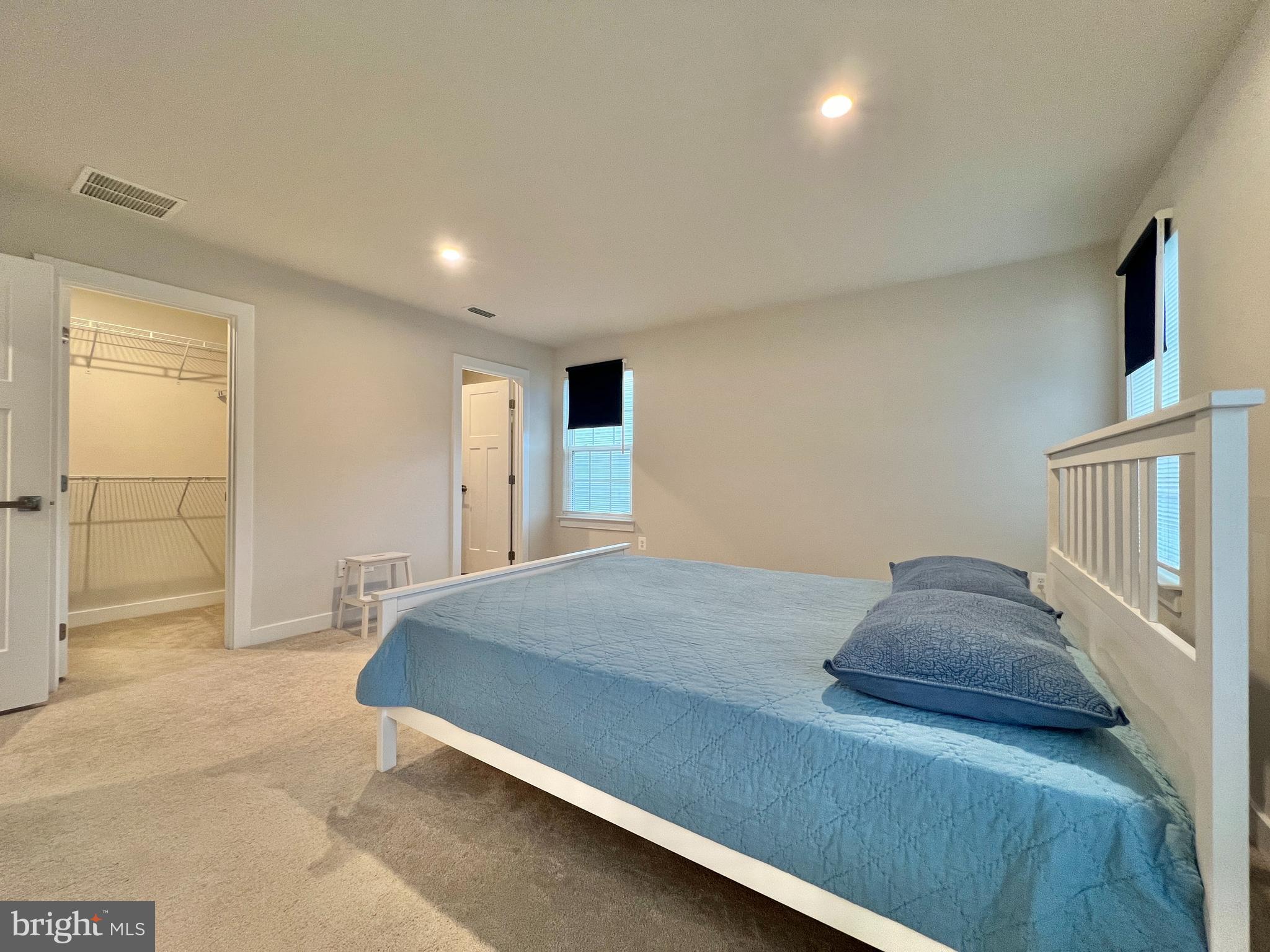 POTOMAC STATION - Residential