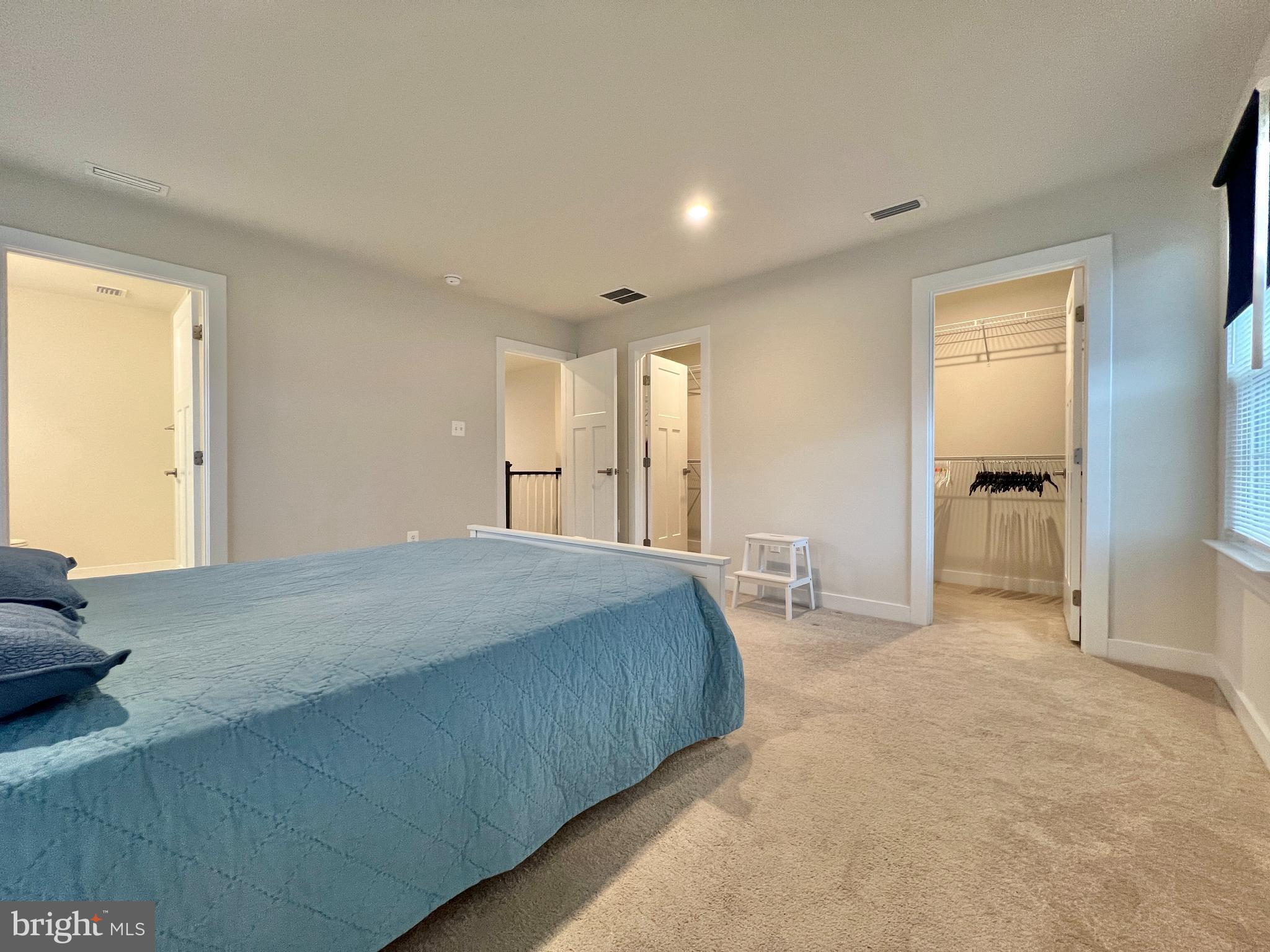 POTOMAC STATION - Residential