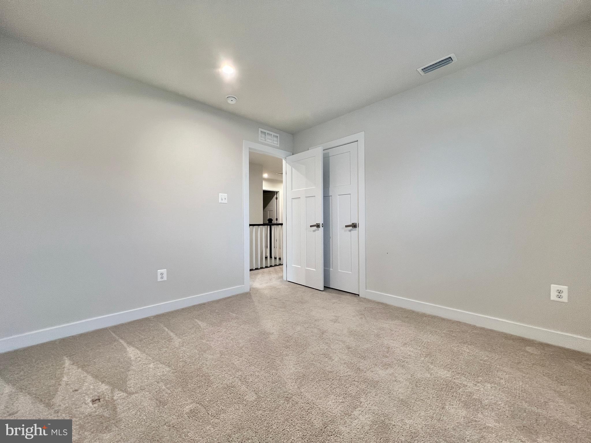 POTOMAC STATION - Residential