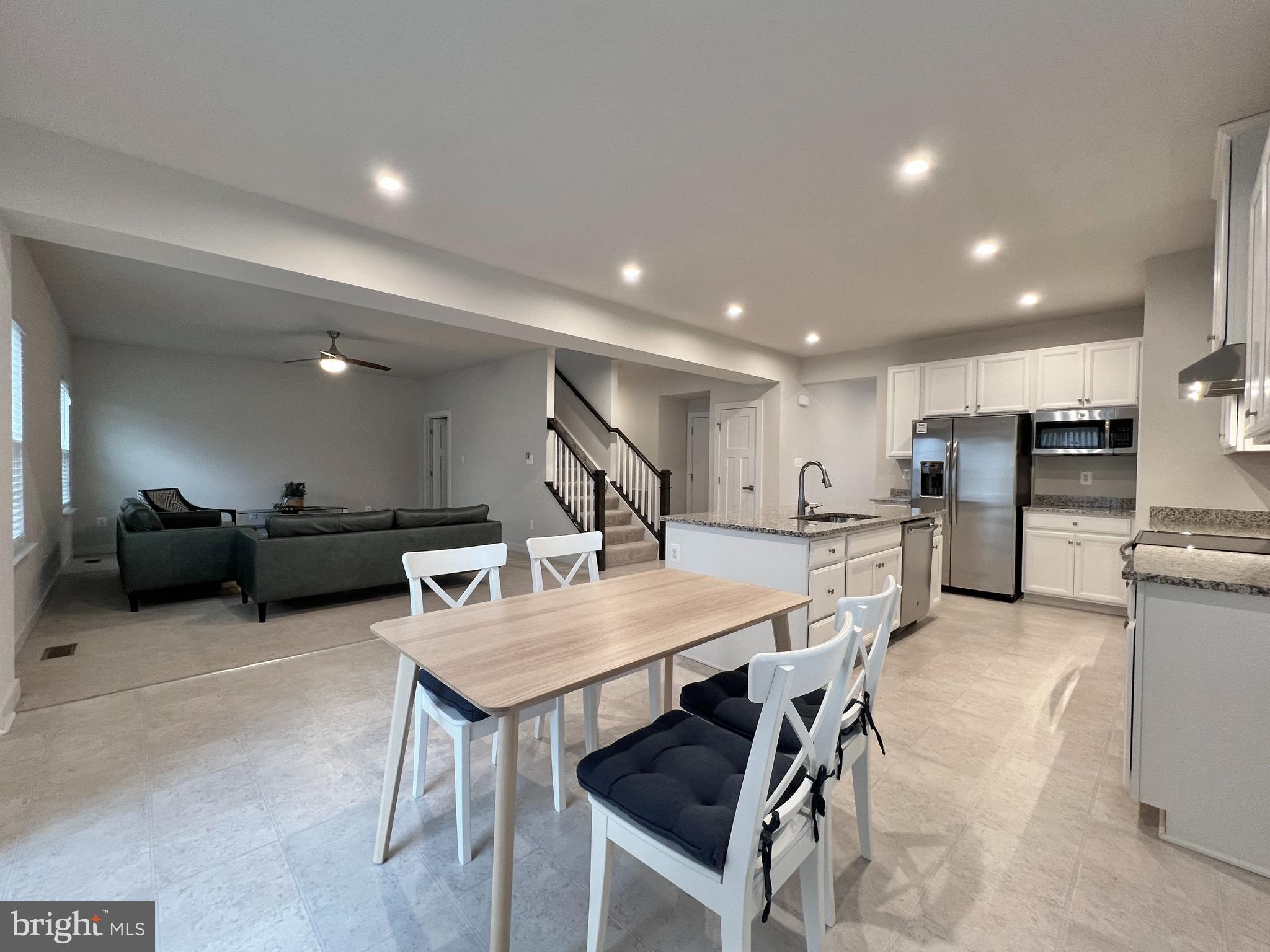 POTOMAC STATION - Residential