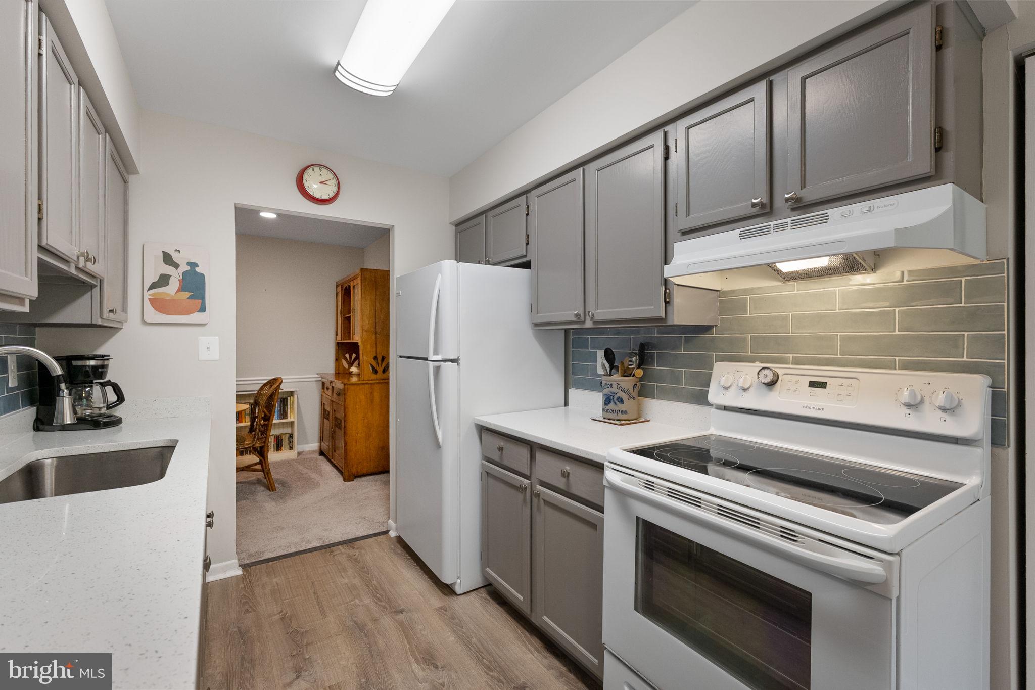 VILLAS WILLOW COVE CODM - Residential