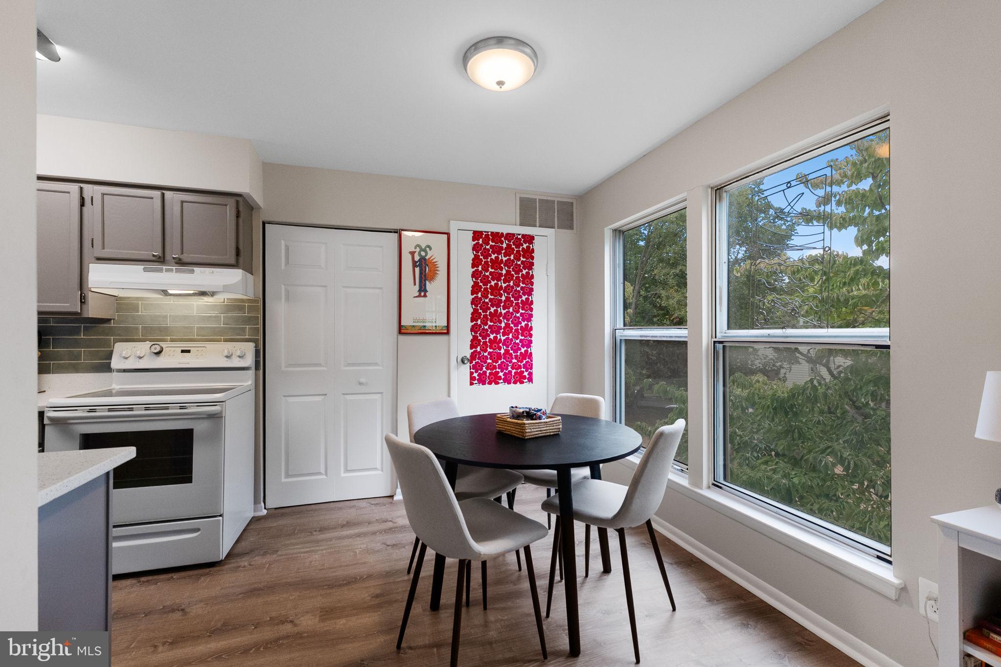 VILLAS WILLOW COVE CODM - Residential