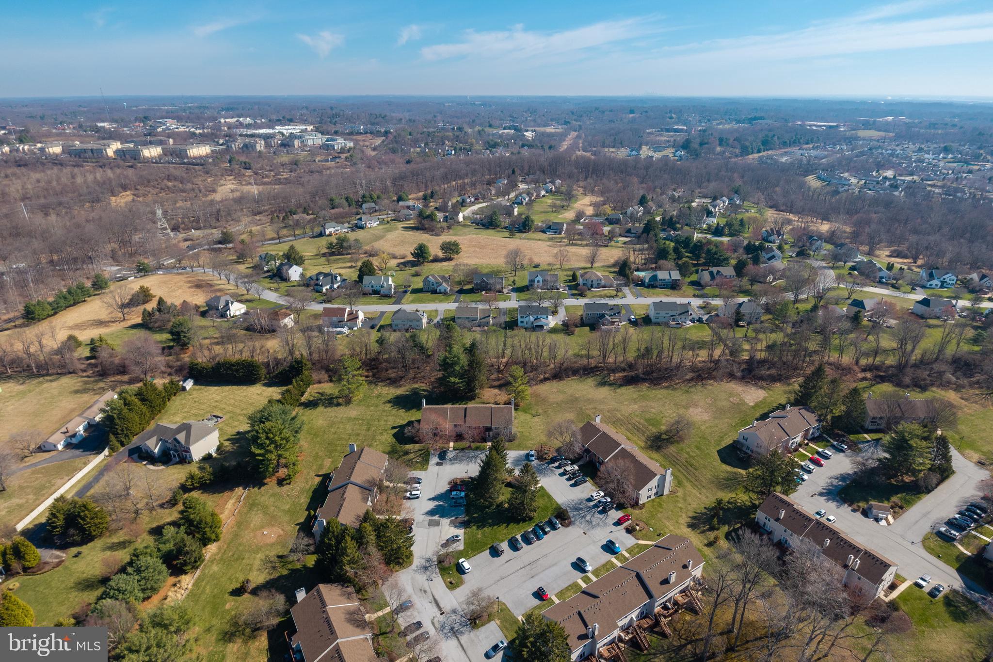 SPRINGHILL FARM - Residential