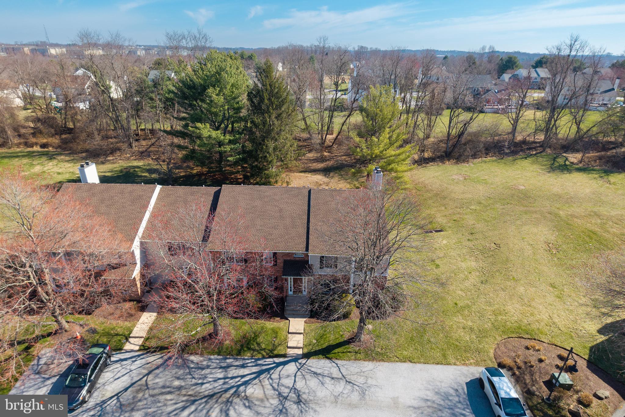 SPRINGHILL FARM - Residential