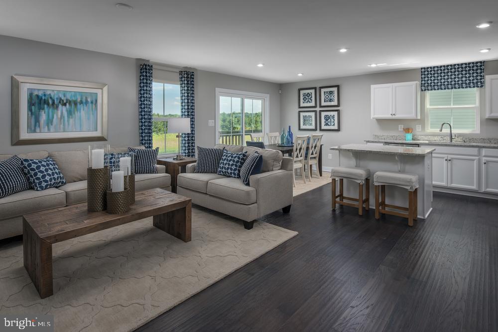 ARCADIA SPRINGS - Residential