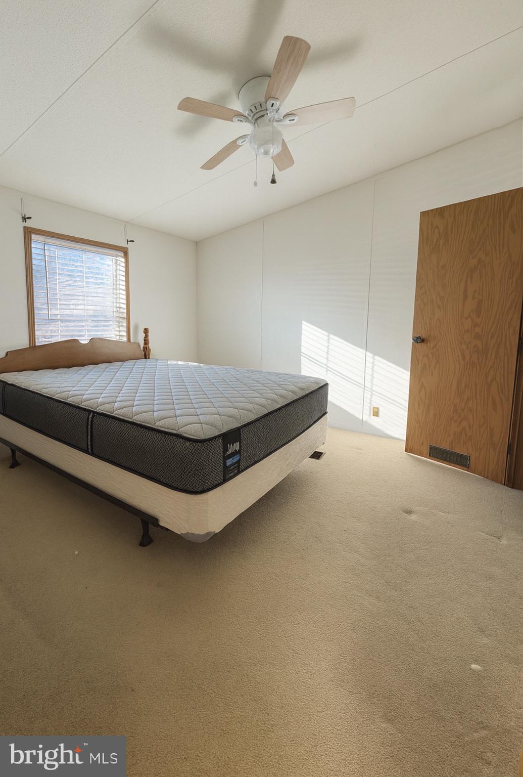 71 HITCH POND CIRCLE