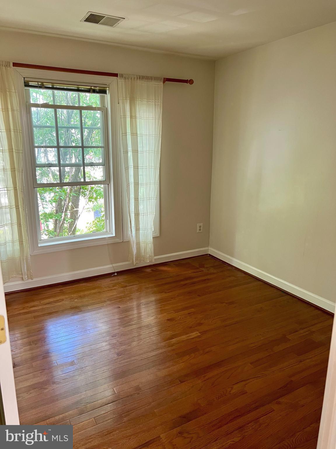 CEDAR LAKES - Residential Lease