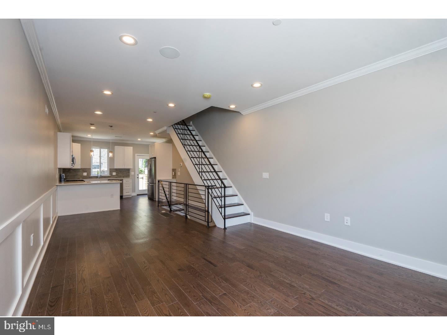 POINT BREEZE - Residential