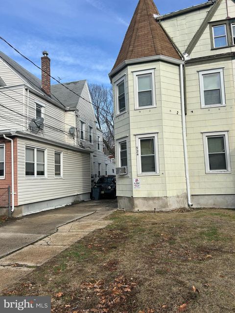 Photo of 924 Carteret Avenue #2, TRENTON, NJ 08618 (MLS # NJME2069380)