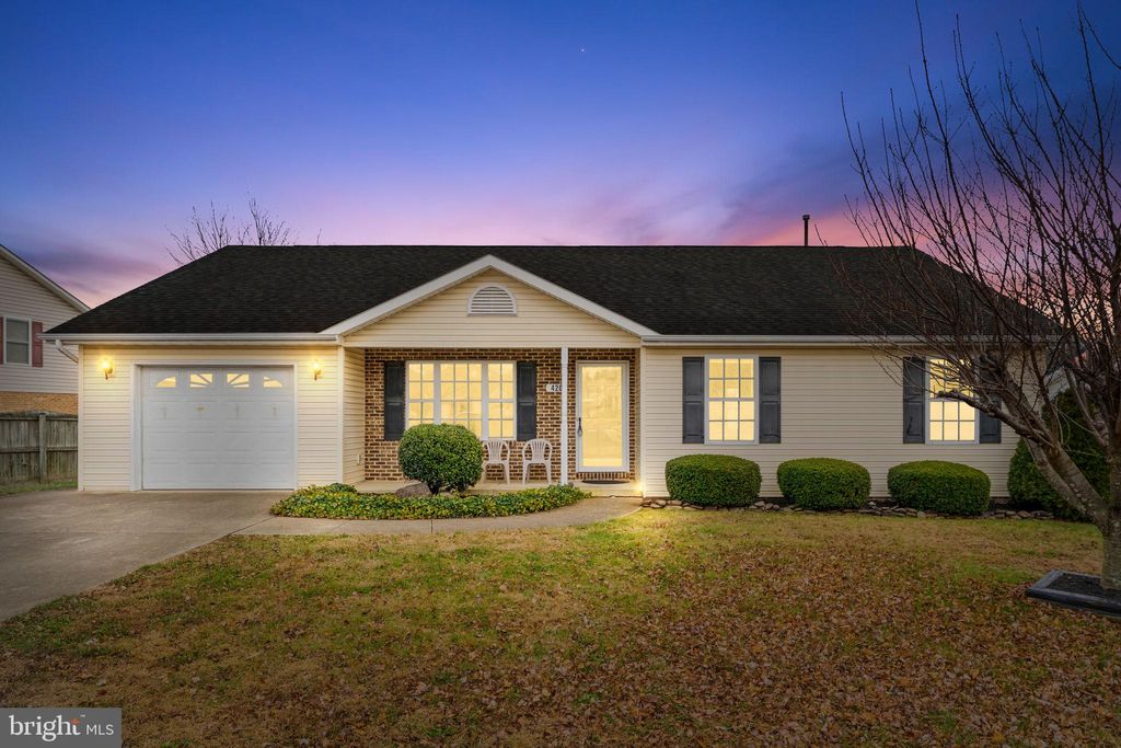 Photo of 420 Russelcroft Road, WINCHESTER, VA 22601 (MLS # VAWI2009604)