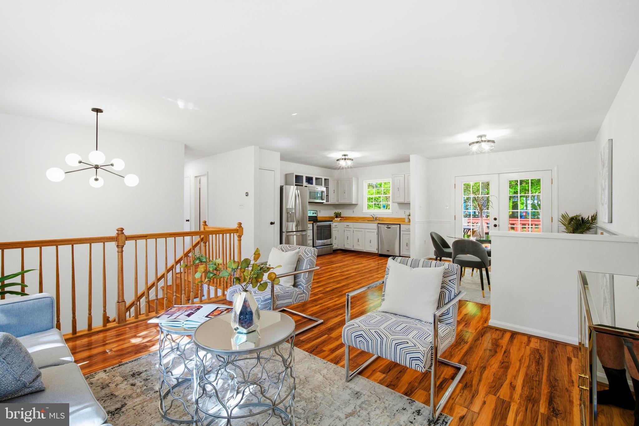 11989 POINT LONGSTREET WAY