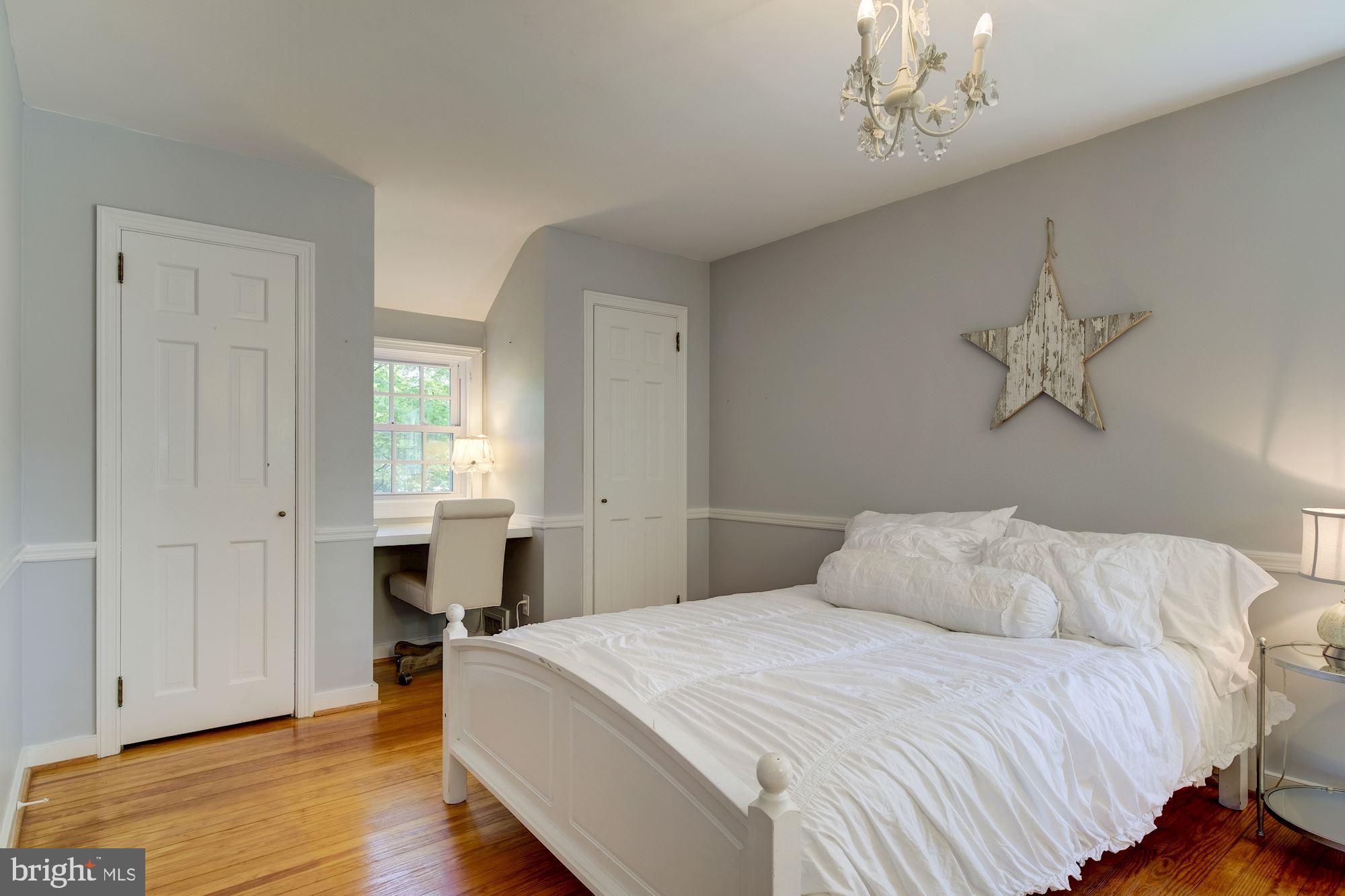 OAKMONT - Residential