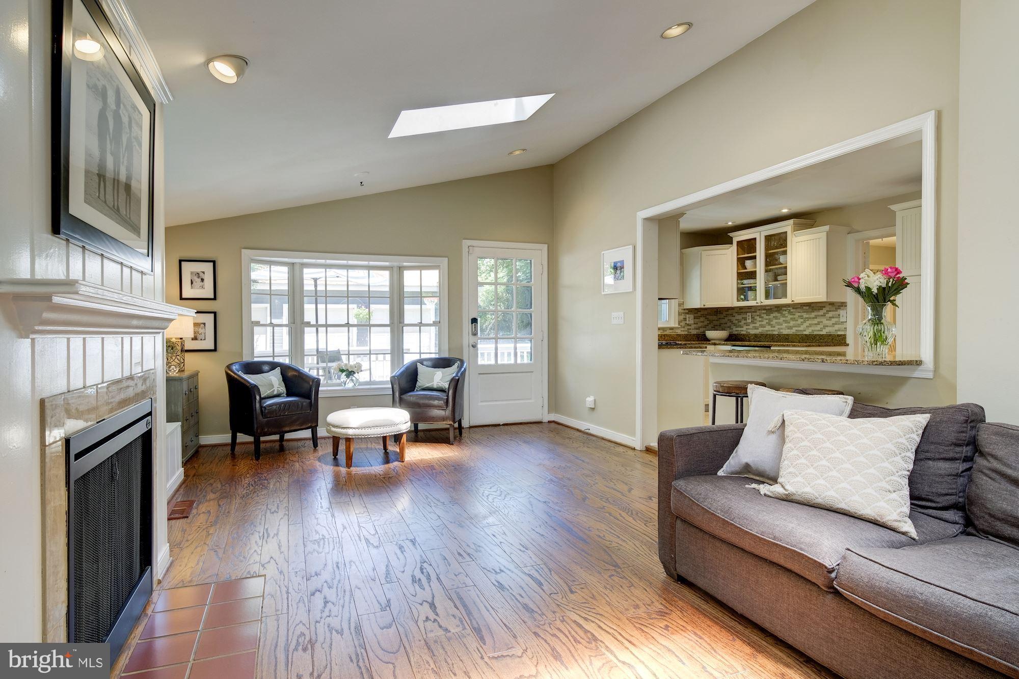 OAKMONT - Residential